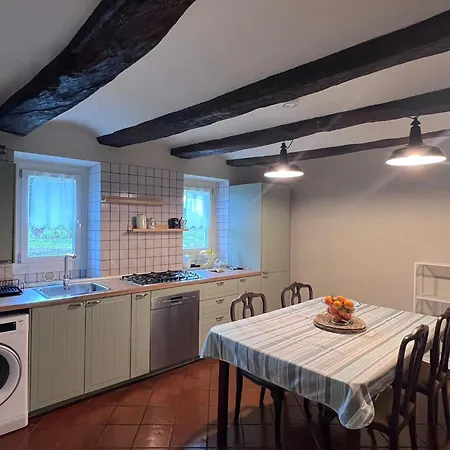 Casa Levis